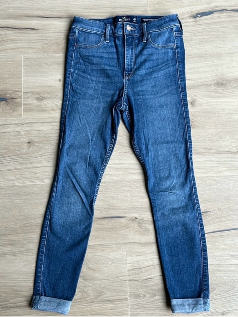 Hollister Women's Mid Blue Skinny Jeans